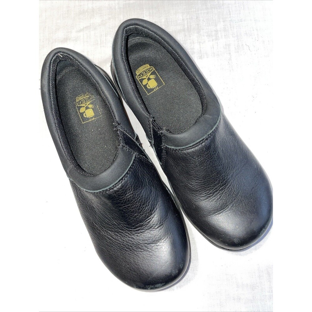 Keen Women’s Casual Shoes Size 7.5 M Black Leather Hiking Outdoors Comfort